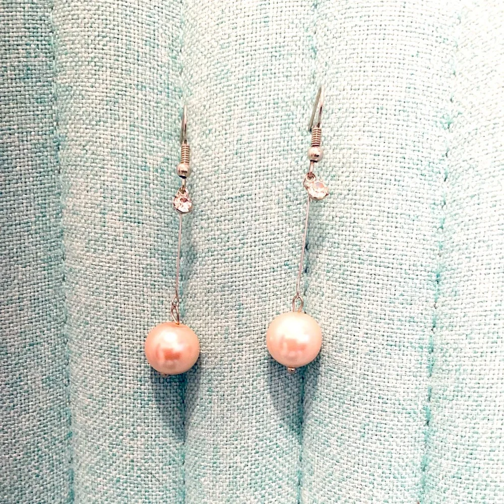 Faux Pearl Drop Earrings - Picture 1 of 3
